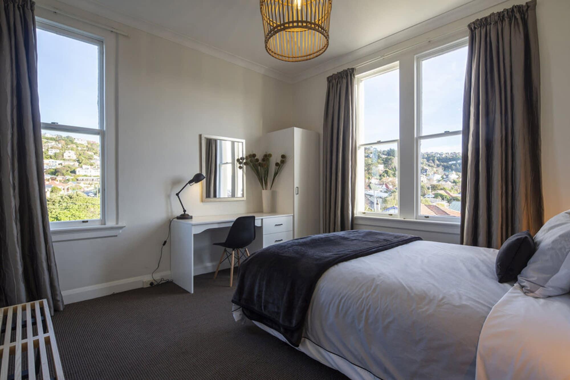 Majestic Mansions - Apartments At St Clair Dunedin Exterior photo