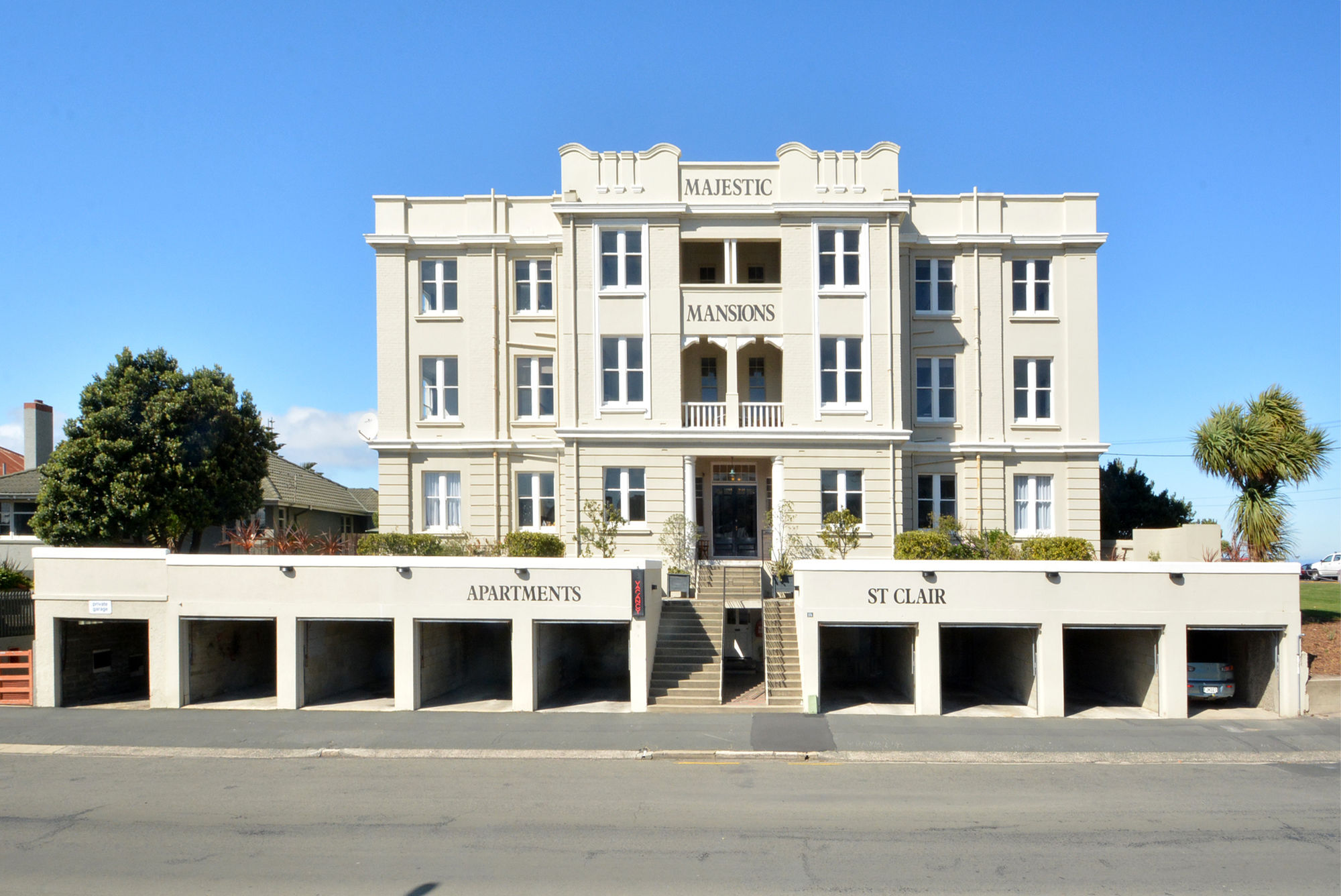 Majestic Mansions - Apartments At St Clair Dunedin Exterior photo