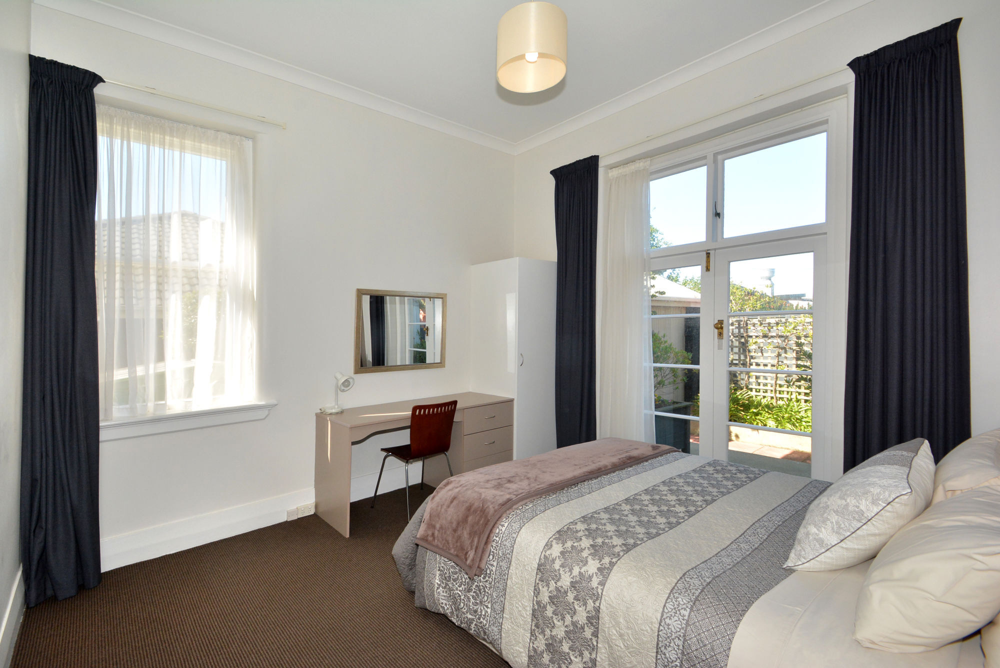Majestic Mansions - Apartments At St Clair Dunedin Exterior photo